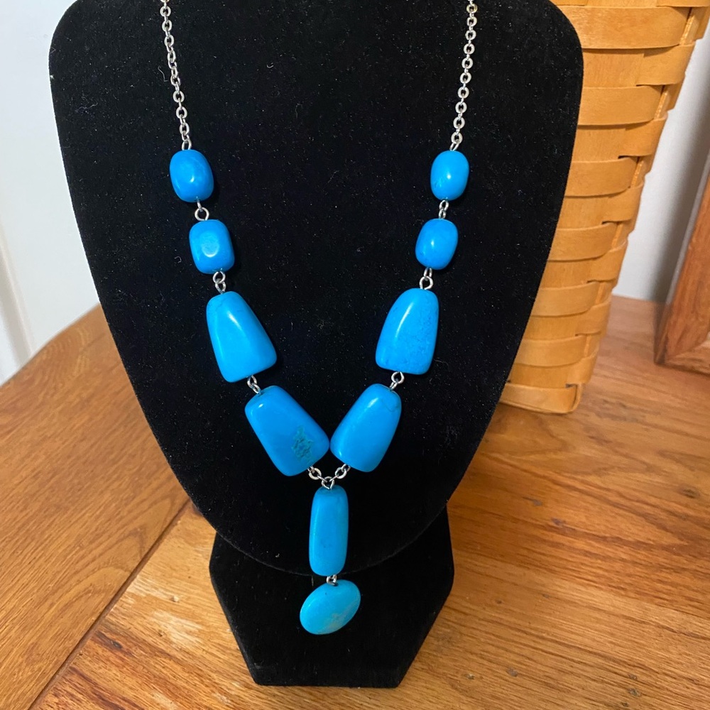 Park Lane turquoise and Silver Necklace with Graduated Beads